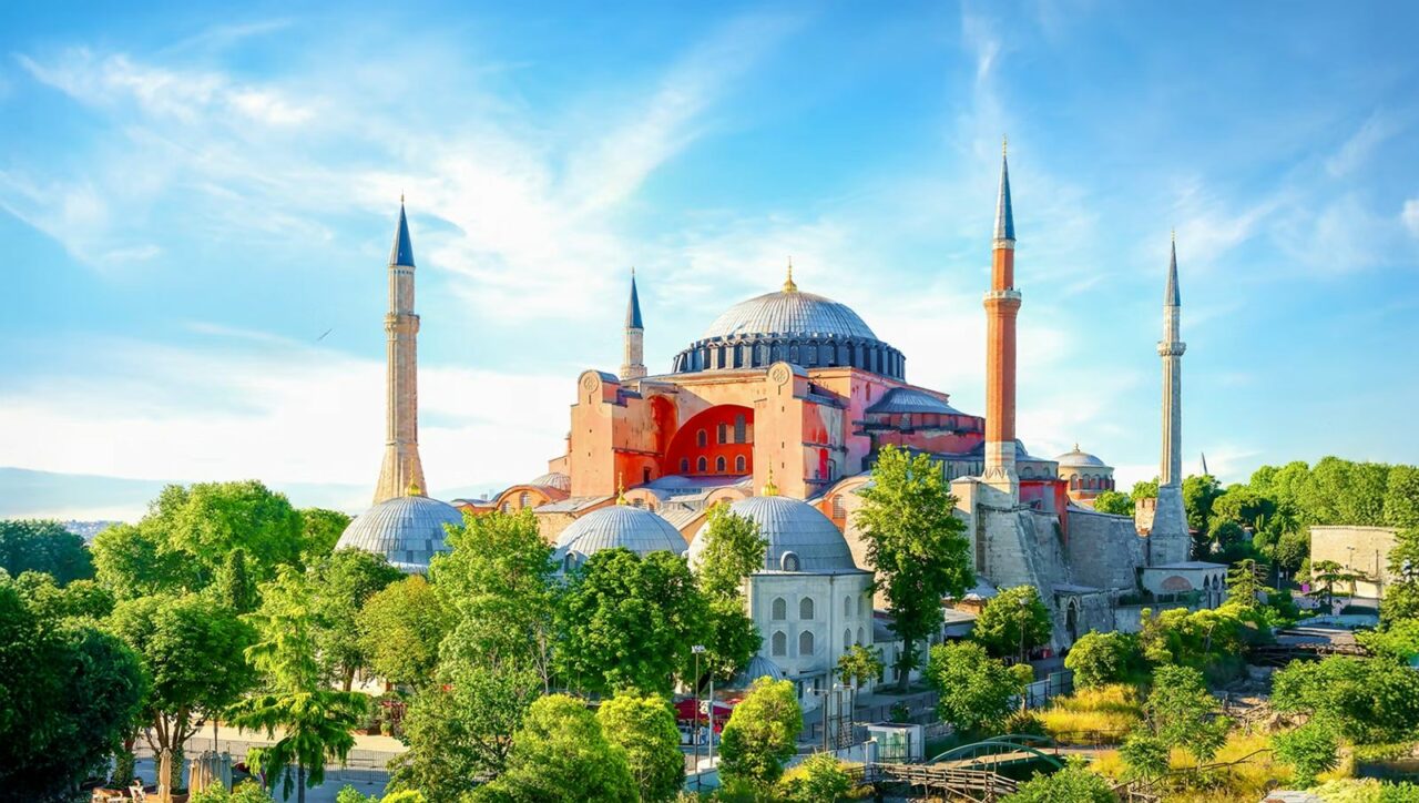 Mosquée Sainte Sophie Istanbul Turquie monument historique Istanbul